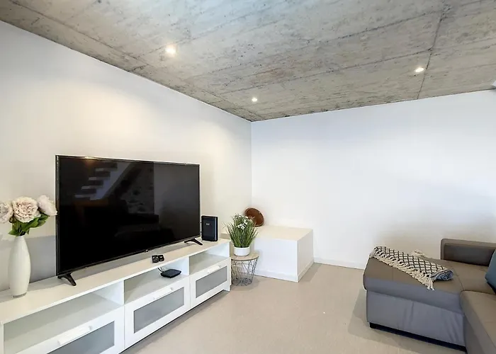 Do Espigao By Atlantic * Fajã da Ovelha